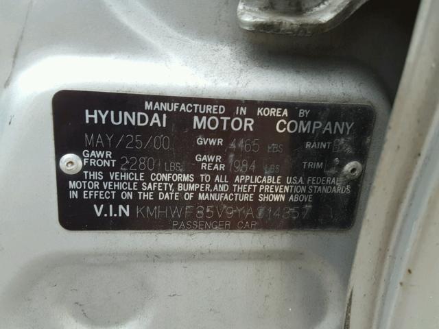 KMHWF35V9YA314357 - 2000 HYUNDAI SONATA GLS SILVER photo 10