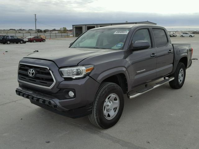 5TFAZ5CN5GX017960 - 2016 TOYOTA TACOMA DOU GOLD photo 2