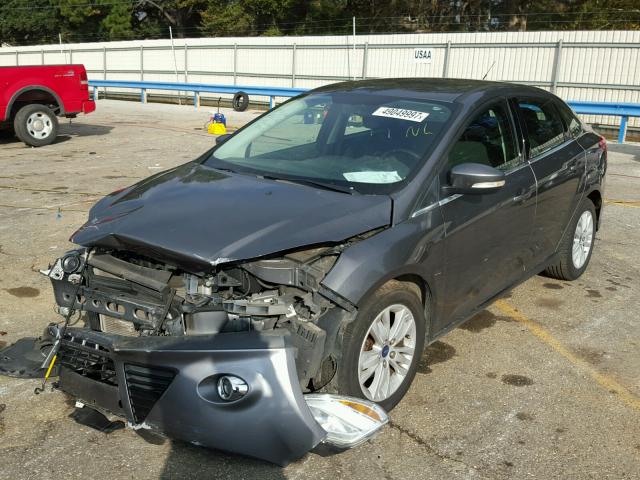 1FAHP3H21CL324640 - 2012 FORD FOCUS SEL GRAY photo 2