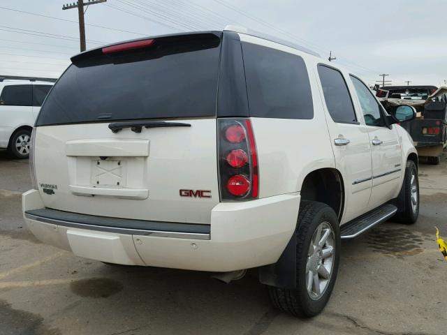 1GKS2EEF8DR350785 - 2013 GMC YUKON DENA WHITE photo 4