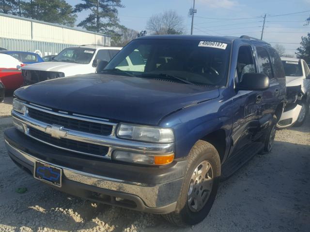 1GNEC13VX3J285418 - 2003 CHEVROLET TAHOE C150 BLUE photo 2