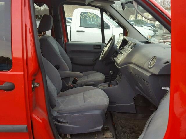 NM0LS6AN3CT111369 - 2012 FORD TRANSIT CO RED photo 5