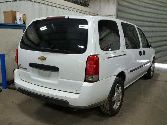 1GNDV23178D211775 - 2008 CHEVROLET UPLANDER L WHITE photo 4