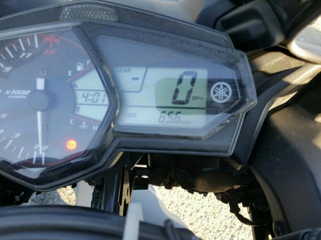 MH3RH06Y7GK014054 - 2016 YAMAHA YZFR3 GRAY photo 8