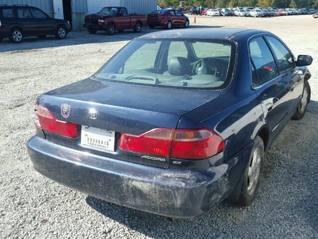 1HGCG5663YA018193 - 2000 HONDA ACCORD EX BLUE photo 4