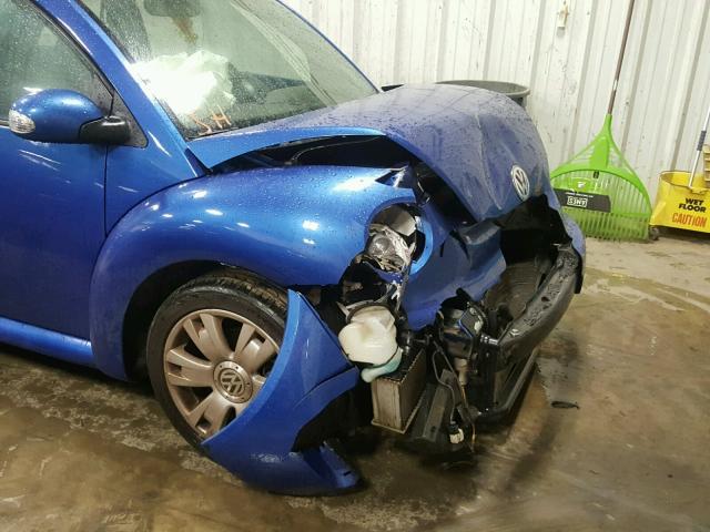 3VWCD21CX3M440702 - 2003 VOLKSWAGEN NEW BEETLE 蓝色 照片 9