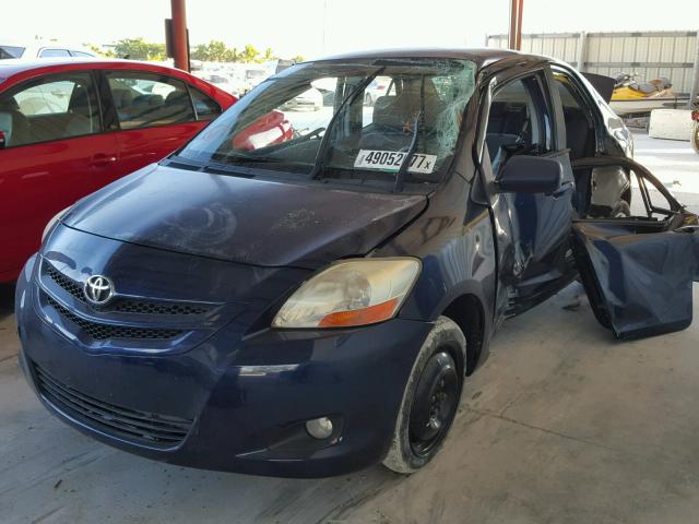 JTDBT923281213646 - 2008 TOYOTA YARIS BLUE photo 2