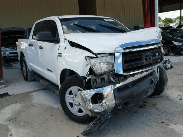 5TFEY5F19AX081536 - 2010 TOYOTA TUNDRA CRE WHITE photo 1