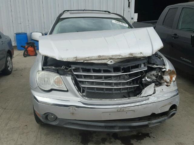 2A8GF68X47R265482 - 2007 CHRYSLER PACIFICA T SILVER photo 9