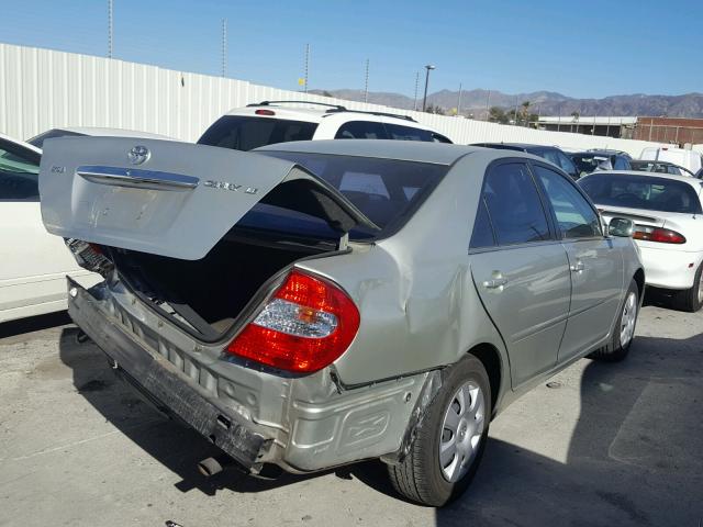 JTDBE32KX30154925 - 2003 TOYOTA CAMRY LE SILVER photo 4