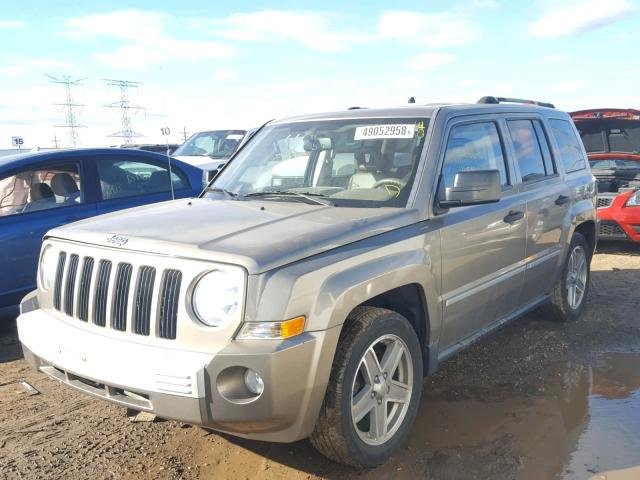 1J8FT48W18D694373 - 2008 JEEP PATRIOT LI TAN photo 2