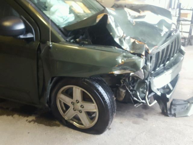 1J4FT47A39D228615 - 2009 JEEP COMPASS SP GREEN photo 9