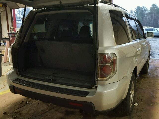 2HKYF18587H509483 - 2007 HONDA PILOT EXL SILVER photo 4