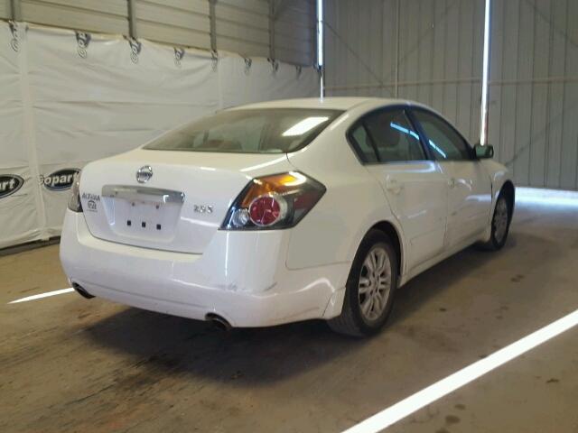 1N4AL2AP6AN430127 - 2010 NISSAN ALTIMA BAS WHITE photo 4