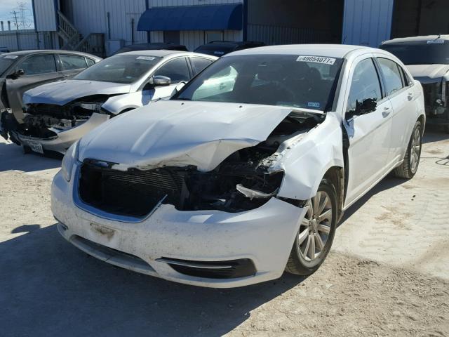 1C3CCBBB3CN303185 - 2012 CHRYSLER 200 TOURIN WHITE photo 2