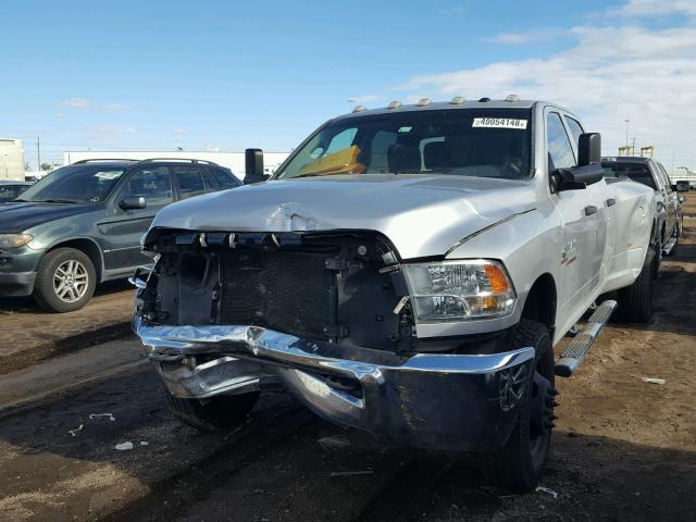 3C63RRGL9DG564570 - 2013 RAM 3500 ST SILVER photo 2