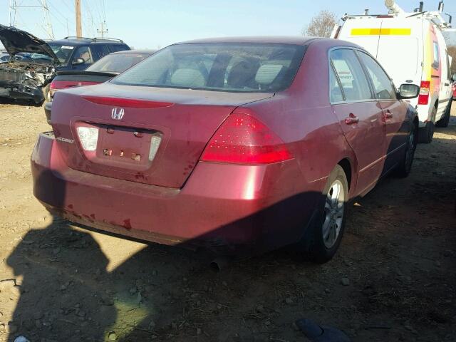 1HGCM56396A103096 - 2006 HONDA ACCORD SE RED photo 4