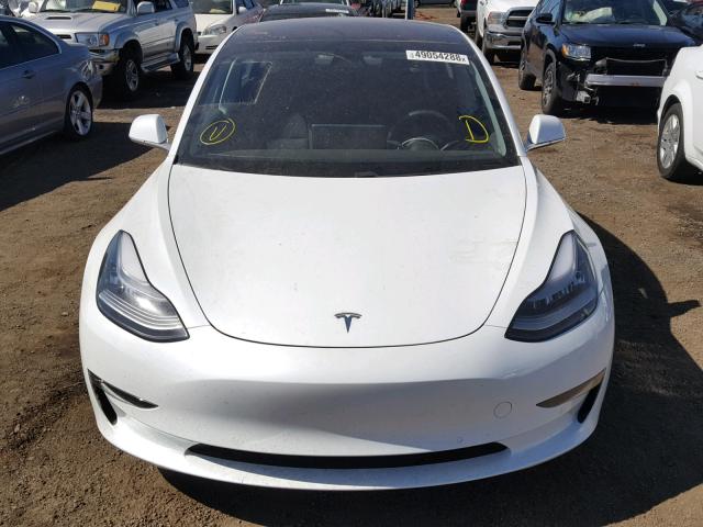 5YJ3E1EA2JF044896 - 2018 TESLA MODEL 3 თეთრი ფოტო 9