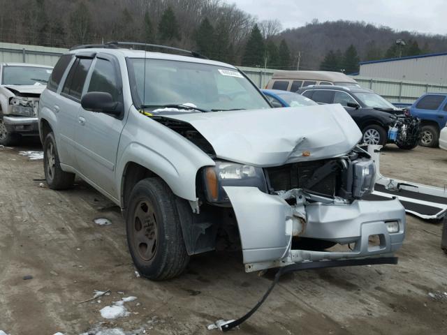 1GNDT13S072238058 - 2007 CHEVROLET TRAILBLAZE SILVER photo 1