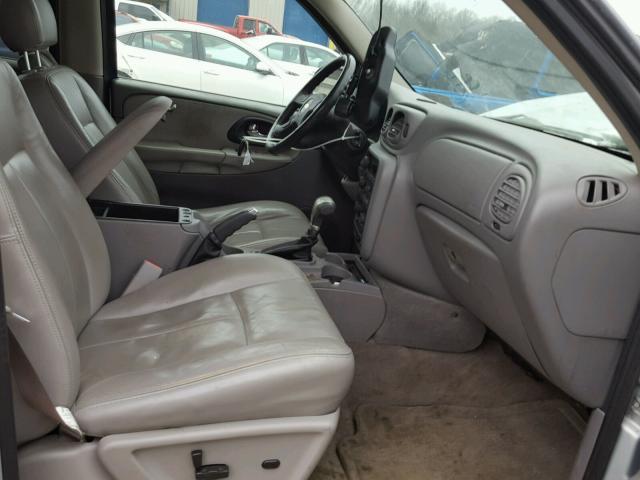 1GNDT13S072238058 - 2007 CHEVROLET TRAILBLAZE SILVER photo 5