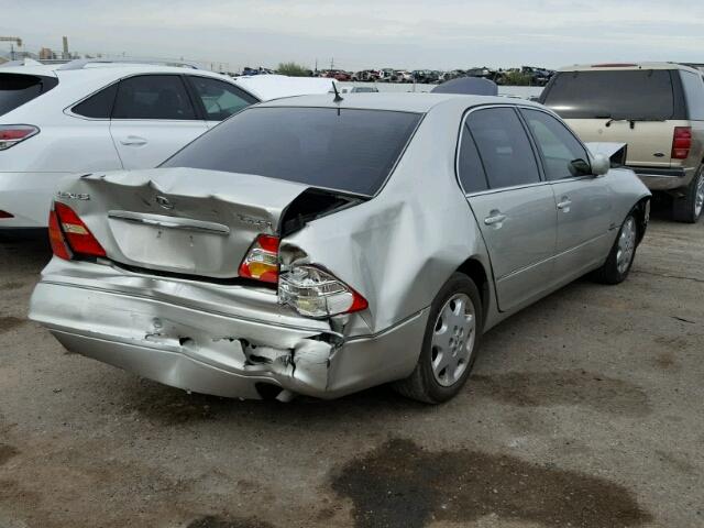 JTHBN30F520071597 - 2002 LEXUS LS 430 SILVER photo 4