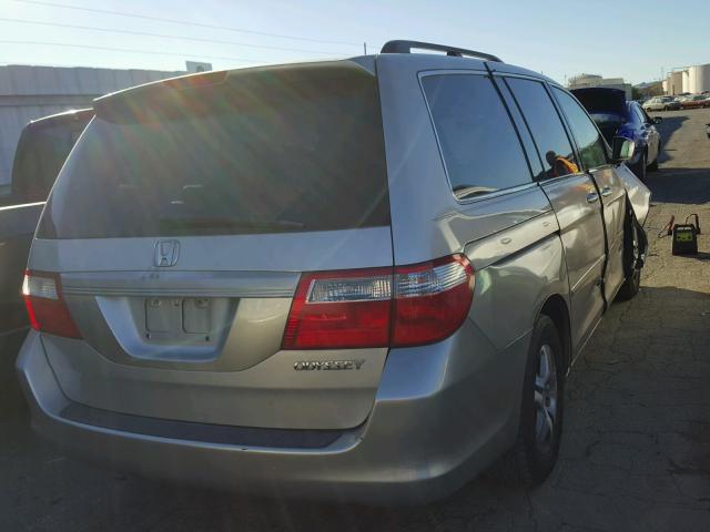 5FNRL38765B020294 - 2005 HONDA ODYSSEY EX GRAY photo 4