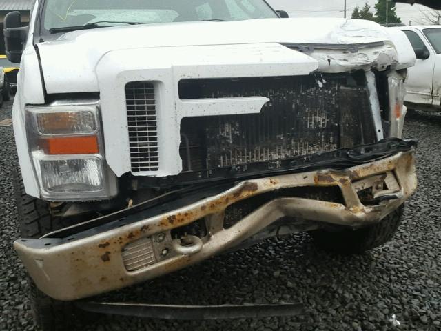 1FTSW21R18EB62069 - 2008 FORD F250 SUPER WHITE photo 9