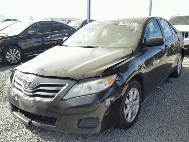 4T4BF3EK5BR173609 - 2011 TOYOTA CAMRY BASE BLACK photo 2