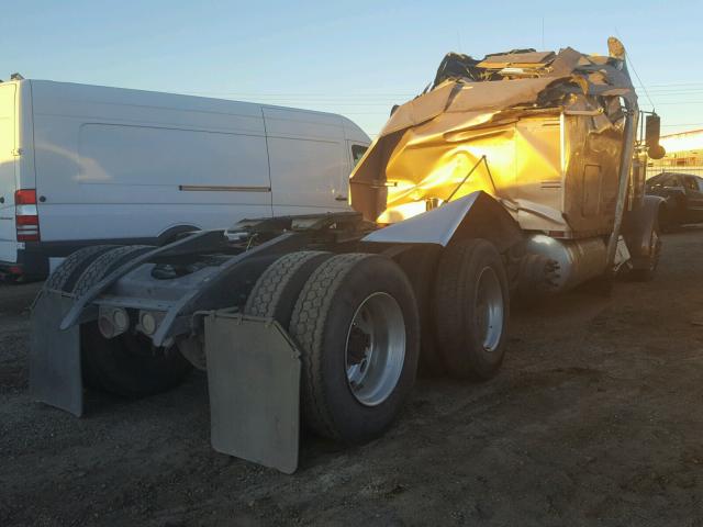 1XP5PBEX7XD464102 - 1999 PETERBILT 379 BROWN photo 4