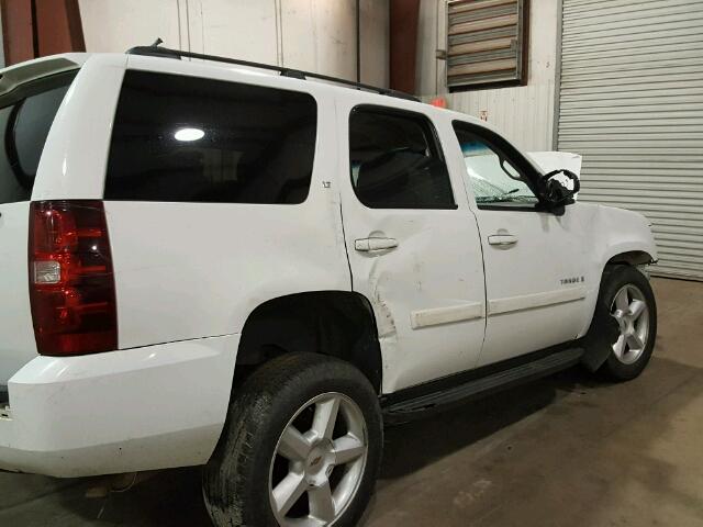 1GNFC13J68R163214 - 2008 CHEVROLET TAHOE C150 WHITE photo 9