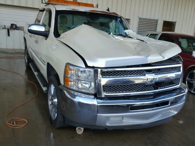 3GCPCSE09DG203948 - 2013 CHEVROLET SILVERADO WHITE photo 1