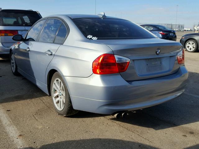 WBAVB13526KX42004 - 2006 BMW 325 I GRAY photo 3