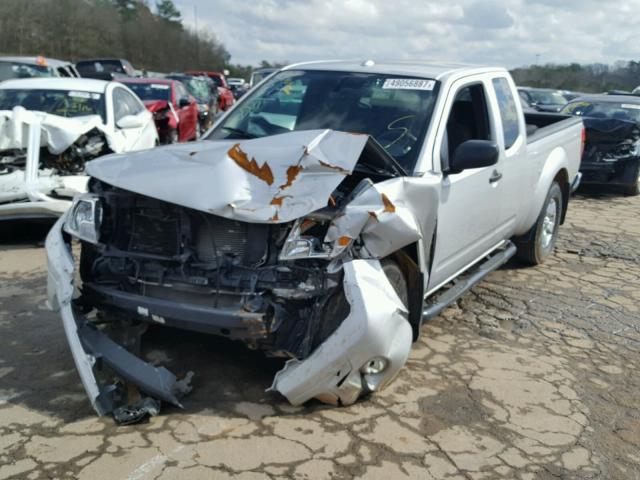 1N6AD0CW2DN738655 - 2013 NISSAN FRONTIER S SILVER photo 2