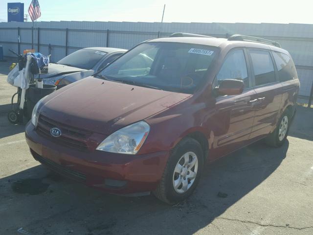 KNDMB233286243623 - 2008 KIA SEDONA EX MAROON photo 2