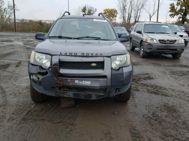 SALNY222X4A429146 - 2004 LAND ROVER FREELANDER GRAY photo 9