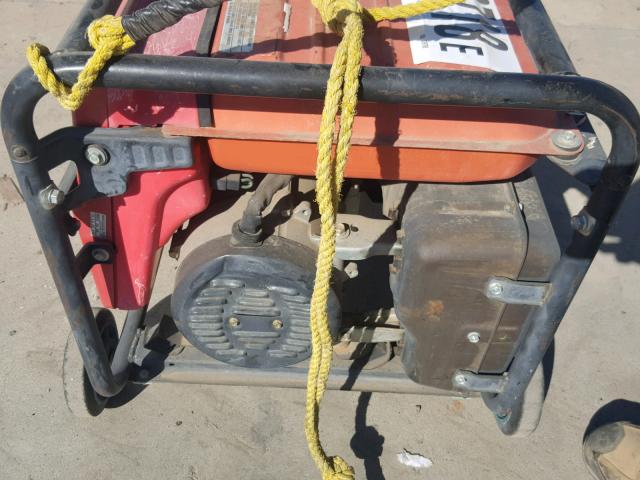 GC052329708 - 1992 HONDA GENERATOR RED photo 9