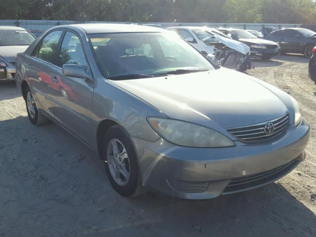 4T1BE30KX5U597005 - 2005 TOYOTA CAMRY LE 绿色 照片 1