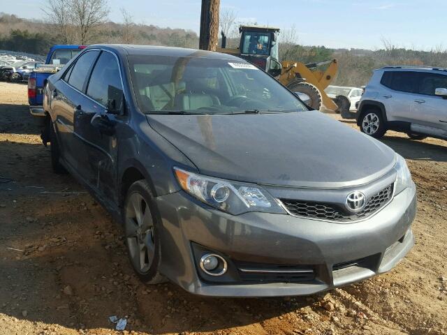 4T1BK1FK4EU542084 - 2014 TOYOTA CAMRY SE GRAY photo 1