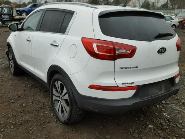 KNDPCCA28B7093609 - 2011 KIA SPORTAGE E WHITE photo 3