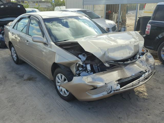 4T1BE32K45U061776 - 2005 TOYOTA CAMRY LE 金色 照片 1