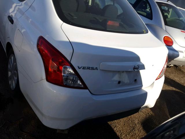 3N1CN7AP6FL843086 - 2015 NISSAN VERSA WHITE photo 9