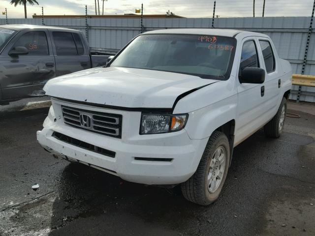 2HJYK16298H505906 - 2008 HONDA RIDGELINE WHITE photo 2