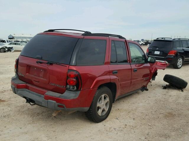 1GNDT13S832408032 - 2003 CHEVROLET TRAILBLAZE RED photo 4