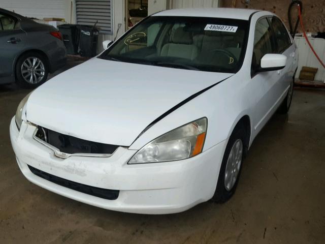 1HGCM56373A071034 - 2003 HONDA ACCORD LX WHITE photo 2