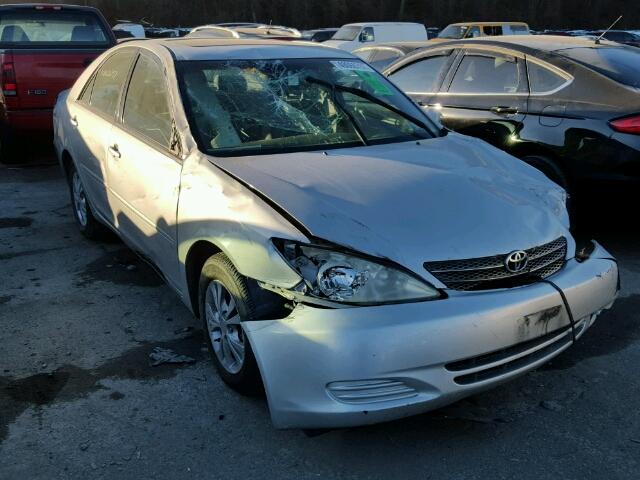 4T1BF32K64U586625 - 2004 TOYOTA CAMRY LE SILVER photo 1