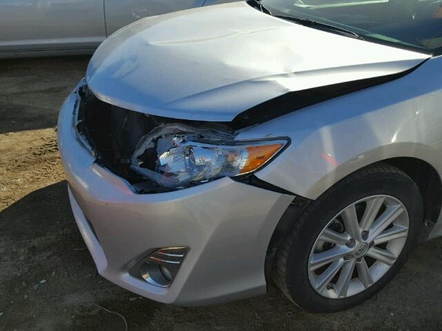 4T4BF1FK4CR252631 - 2012 TOYOTA CAMRY BASE SILVER photo 9