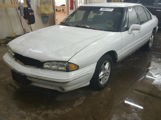 1G2HX52K7W4218727 - 1998 PONTIAC BONNEVILLE WHITE photo 2