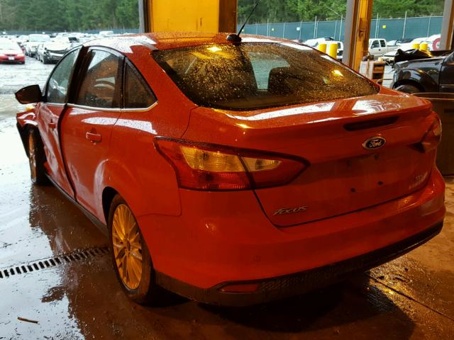 1FAHP3H26CL251510 - 2012 FORD FOCUS SEL RED photo 3