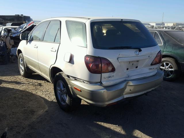 JT6HF10U5X0020143 - 1999 LEXUS RX 300 WHITE photo 3