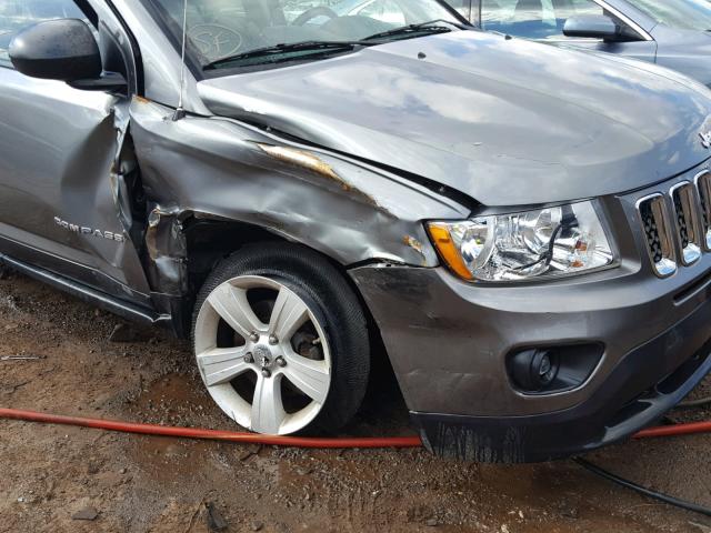1J4NF1FB4BD259437 - 2011 JEEP COMPASS SP 灰色 照片 9